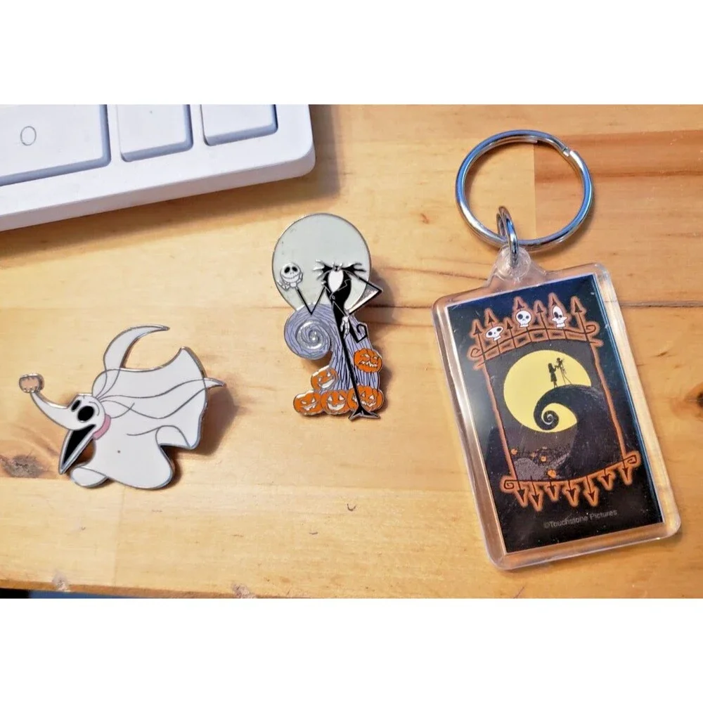 VTG Disney Park Nightmare B4 Christmas Jack Sally (dangle arm) Zero Pin Keychain
